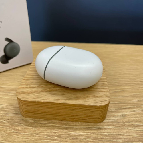 Вживані бездротові навушники Google Pixel Buds A-Series Olive (Хороший+ стан) Вживані бездротові навушники Google Pixel Buds A-Series Olive (Хороший+ стан)