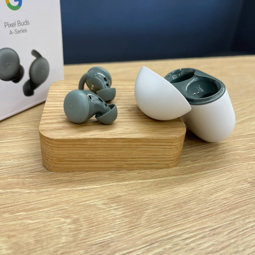 Вживані бездротові навушники Google Pixel Buds A-Series Olive (Хороший+ стан) Вживані бездротові навушники Google Pixel Buds A-Series Olive (Хороший+ стан)