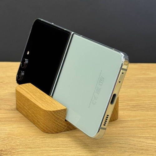 Вживаний смартфон Samsung Galaxy Flip 5 8/512GB Mint F731B (Ідеальний+ стан)