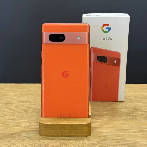 Вживаний смартфон Google Pixel 7a 128Gb Coral US (Хороший+ стан)