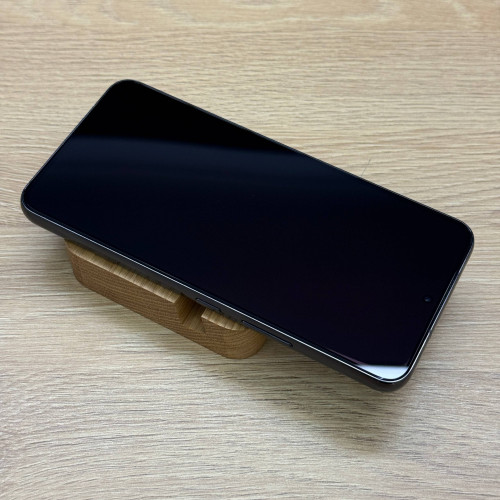 Вживаний смартфон Samsung Galaxy S22 8/256GB Black (Задовільний+ стан) Вживаний смартфон Samsung Galaxy S22 8/256GB Black (Задовільний+ стан)