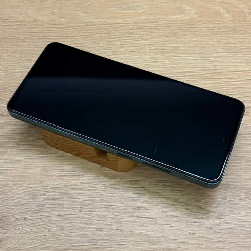 Вживаний смартфон OPPO Reno12 FS 5G 12/512 Olive Green (Хороший+ стан)