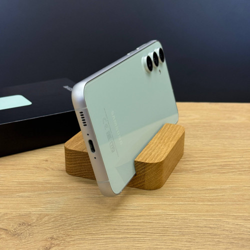 Вживаний смартфон Samsung Galaxy S23 FE 8/256Gb Mint (Ідеальний+ стан) Вживаний смартфон Samsung Galaxy S23 FE 8/256Gb Mint (Ідеальний+ стан)