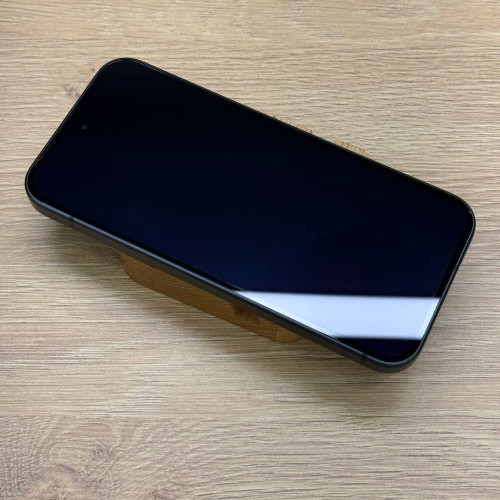 Вживаний смартфон Google Pixel 9 12/128Gb Obsidian US (Ідеальний+ стан)