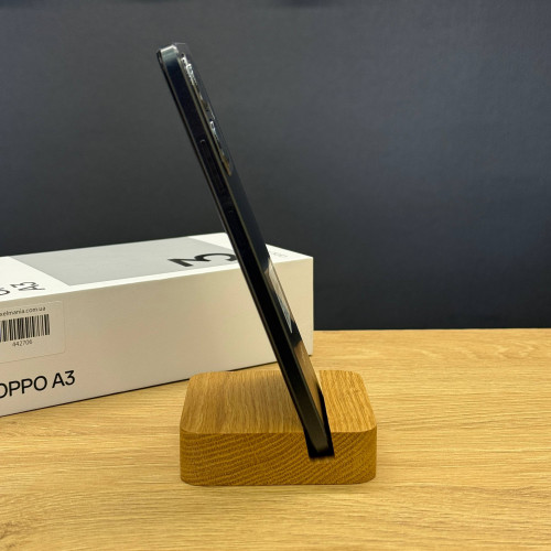 Вживаний смартфон Oppo A3 6/256 Sparkle Black (Ідеальний+ стан) Вживаний смартфон Oppo A3 6/256 Sparkle Black (Ідеальний+ стан)