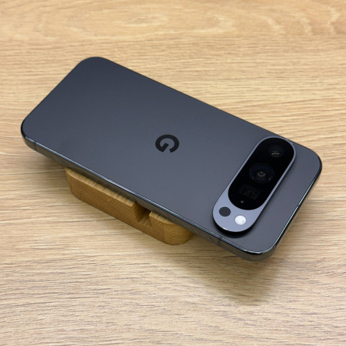 Вживаний смартфон Google Pixel 9 Pro 16/128Gb Obsidian US (Хороший стан)