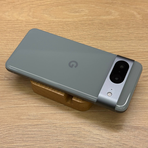 Вживаний смартфон Google Pixel 8 256Gb Hazel (Хороший стан)