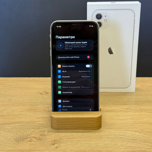 Вживаний смартфон Apple iPhone 11 128Gb White (Ідеальний+ стан) Вживаний смартфон Apple iPhone 11 128Gb White (Ідеальний+ стан)