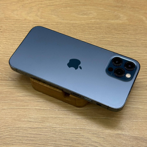 Вживаний смартфон Apple iPhone 12 Pro 256Gb Pacific Blue (Задовільний стан)