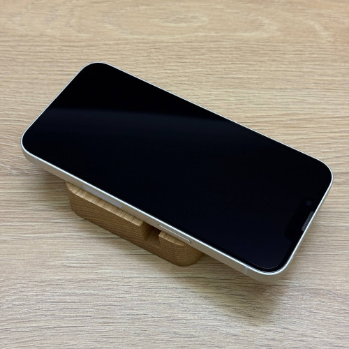 Вживаний смартфон Apple iPhone 14 128Gb Starlight (Ідеальний+ стан) Вживаний смартфон Apple iPhone 14 128Gb Starlight (Ідеальний+ стан)