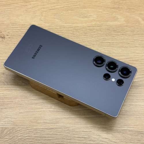 Вживаний смартфон Samsung Galaxy S25 Ultra 12/1Tb Titanium Black (Ідеальний+ стан) Вживаний смартфон Samsung Galaxy S25 Ultra 12/1Tb Titanium Black (Ідеальний+ стан)