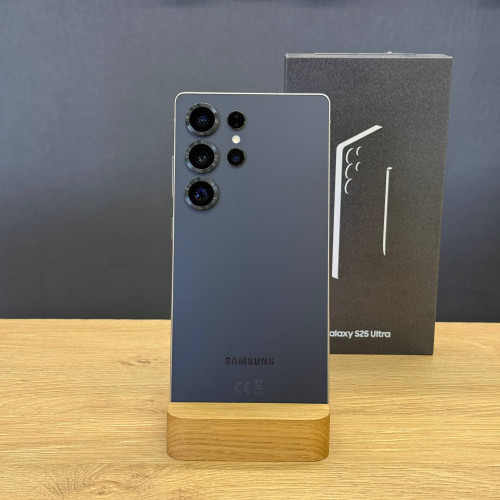 Вживаний смартфон Samsung Galaxy S25 Ultra 12/1Tb Titanium Black (Ідеальний+ стан) Вживаний смартфон Samsung Galaxy S25 Ultra 12/1Tb Titanium Black (Ідеальний+ стан)