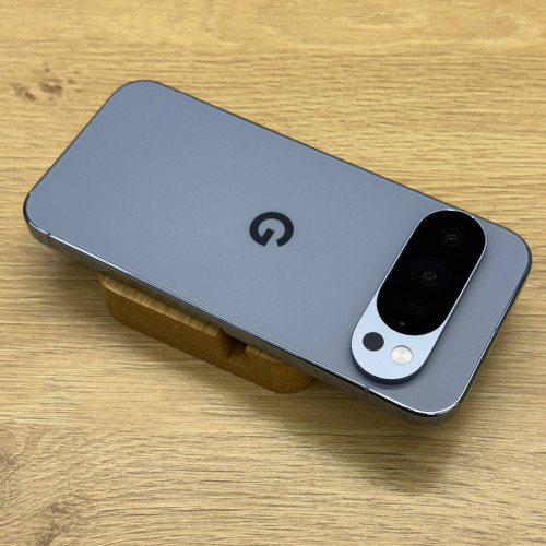 Вживаний смартфон Google Pixel 10 Pro 256Gb Moonstone Global (Ідеальний стан)