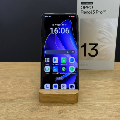 Вживаний смартфон OPPO Reno13 Pro 5G 12/512 Graphite Grey (Хороший+ стан) Вживаний смартфон OPPO Reno13 Pro 5G 12/512 Graphite Grey (Хороший+ стан)