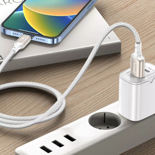 Кабель Proove Dense Metal Micro USB 2.4A (1m) White Кабель Proove Dense Metal Micro USB 2.4A (1m) White