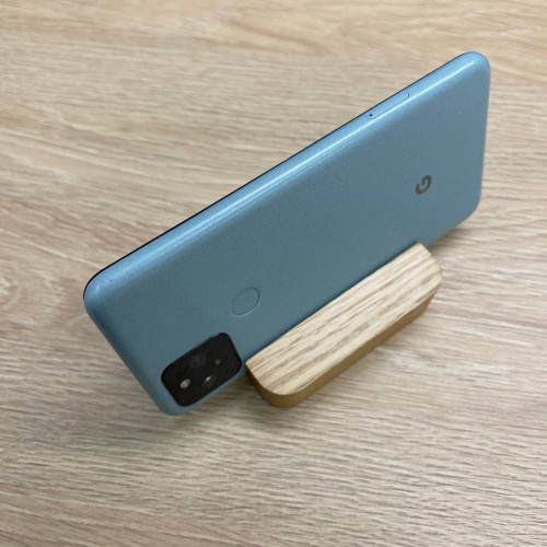 Вживаний смартфон Google Pixel 5 8/128Gb Sorta Sage (Хороший стан)