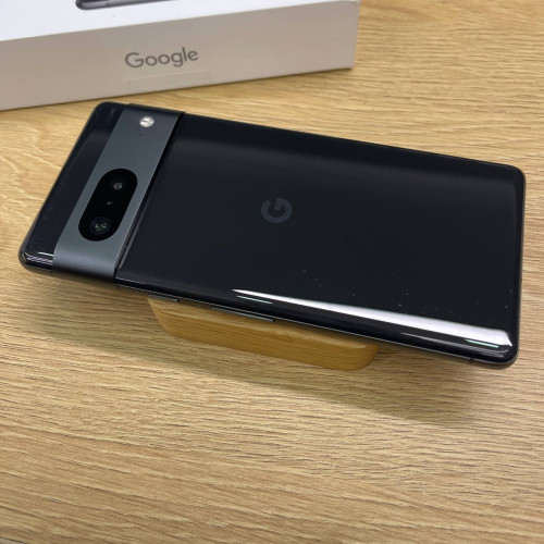Вживаний смартфон Google Pixel 7 128Gb Obsidian GVU6C US (Хороший+ стан)