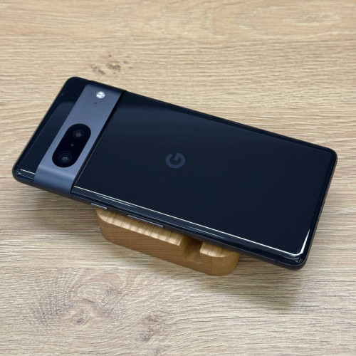 Вживаний смартфон Google Pixel 7 256Gb Obsidian GVU6C US (Хороший стан)