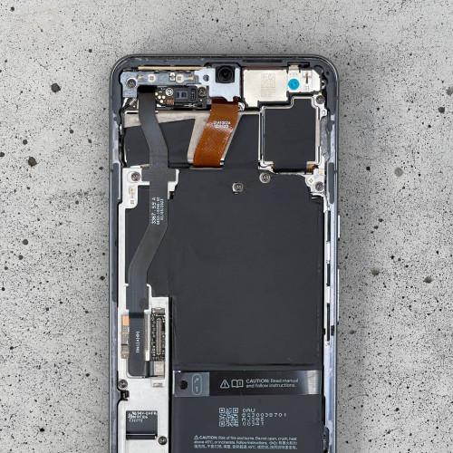 Накладка на фронтальну камеру Google Pixel 8 Pro