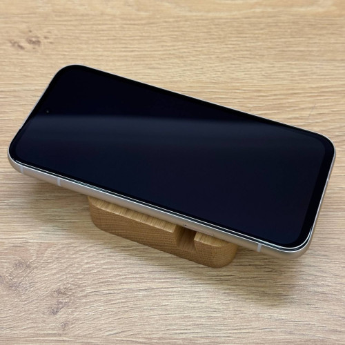 Вживаний смартфон Google Pixel 8a 128GB Porcelain (Ідеальний+ стан)